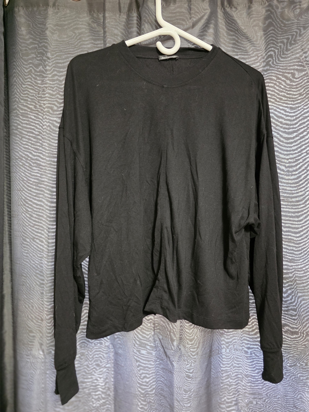 Dynamite Black Long Sleeve Crewneck Top